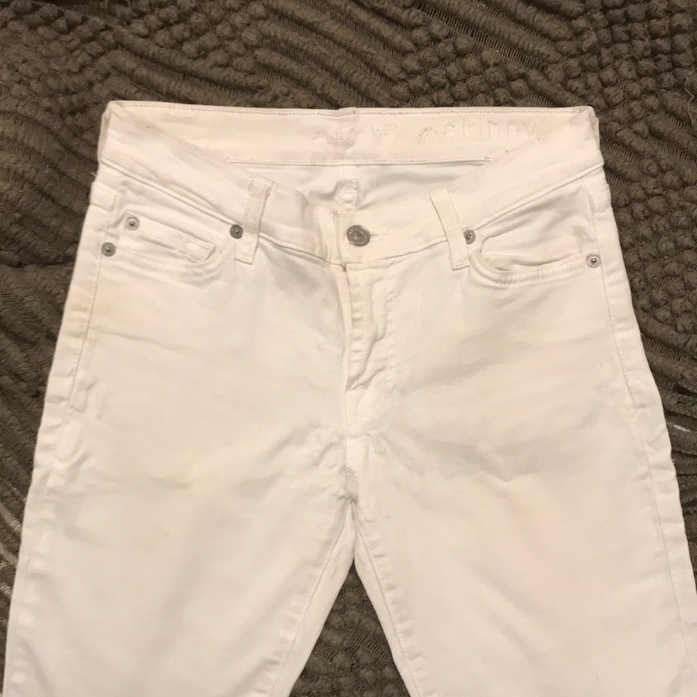 White 7 jeans, size 27